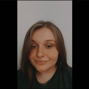 Meet your Posher, Kaylee